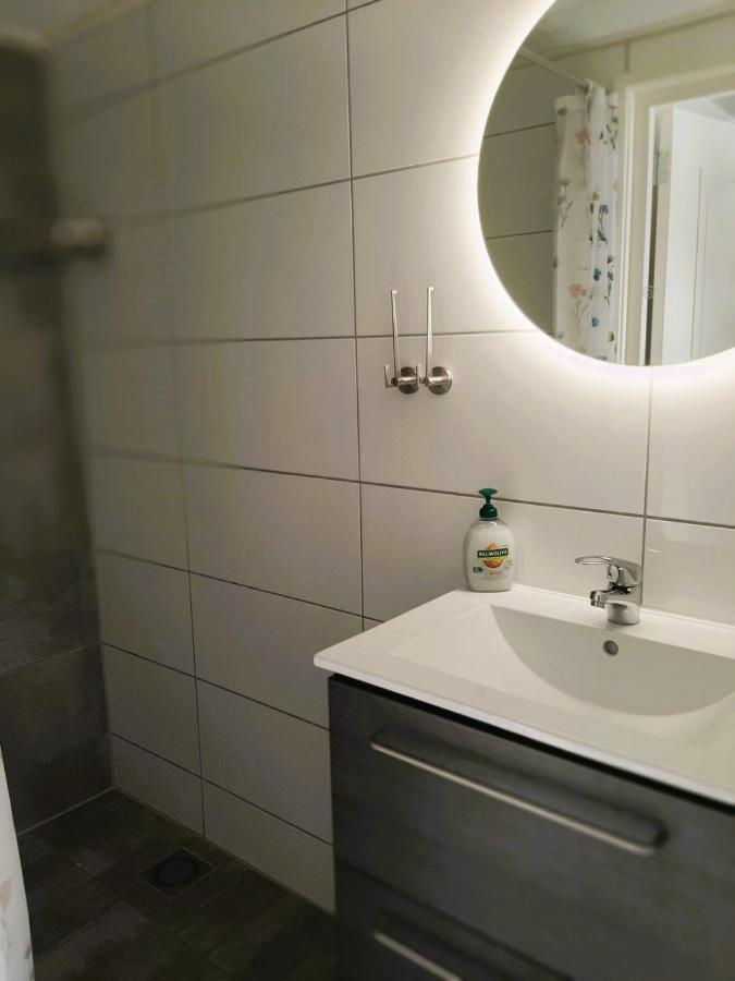 Bed and Breakfast Grutsk Op 12 Драхтен Екстер'єр фото